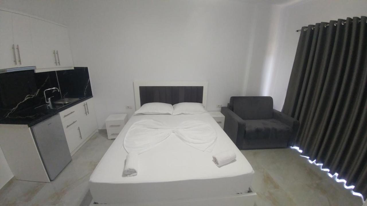 Hotel Zeka Ksamil Luaran gambar