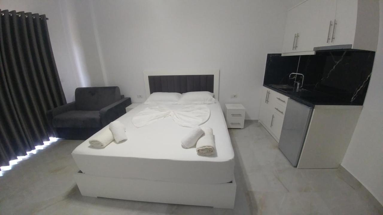 Hotel Zeka Ksamil Luaran gambar