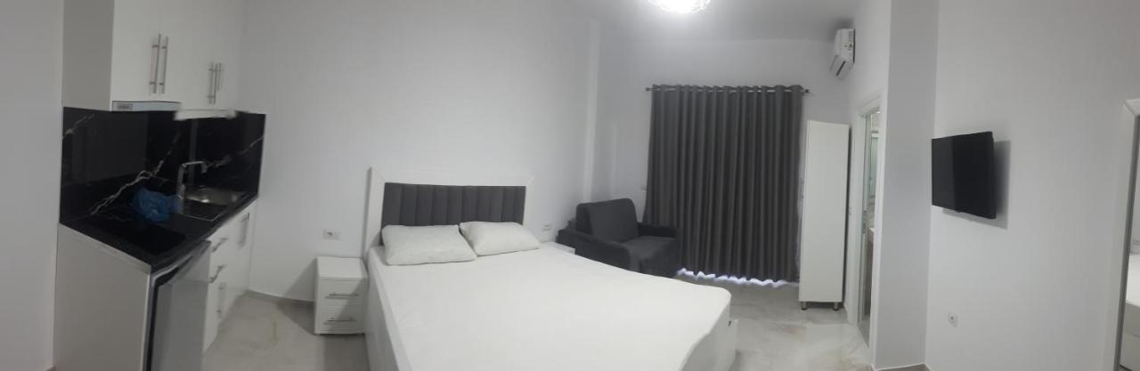 Hotel Zeka Ksamil Luaran gambar