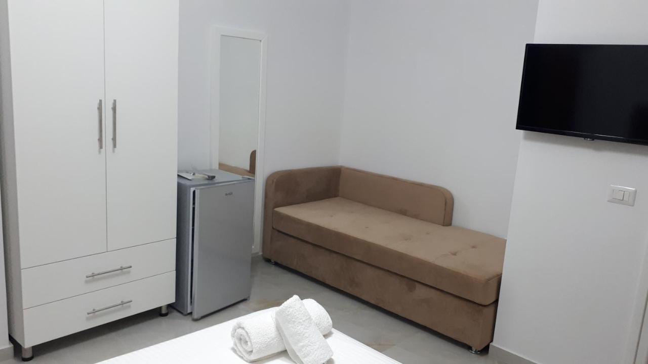 Hotel Zeka Ksamil Luaran gambar