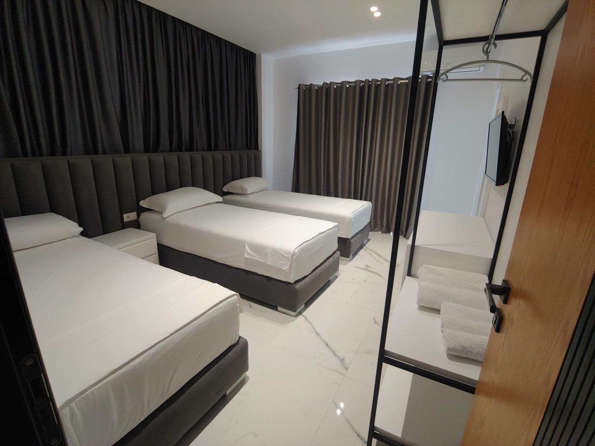 Hotel Zeka Ksamil Luaran gambar