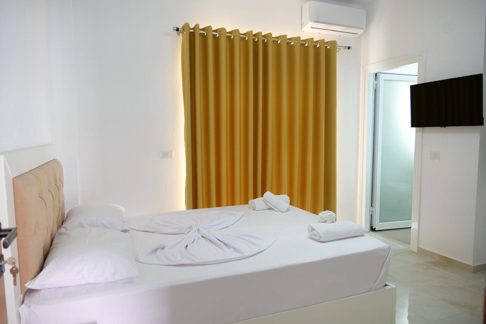 Hotel Zeka Ksamil Luaran gambar