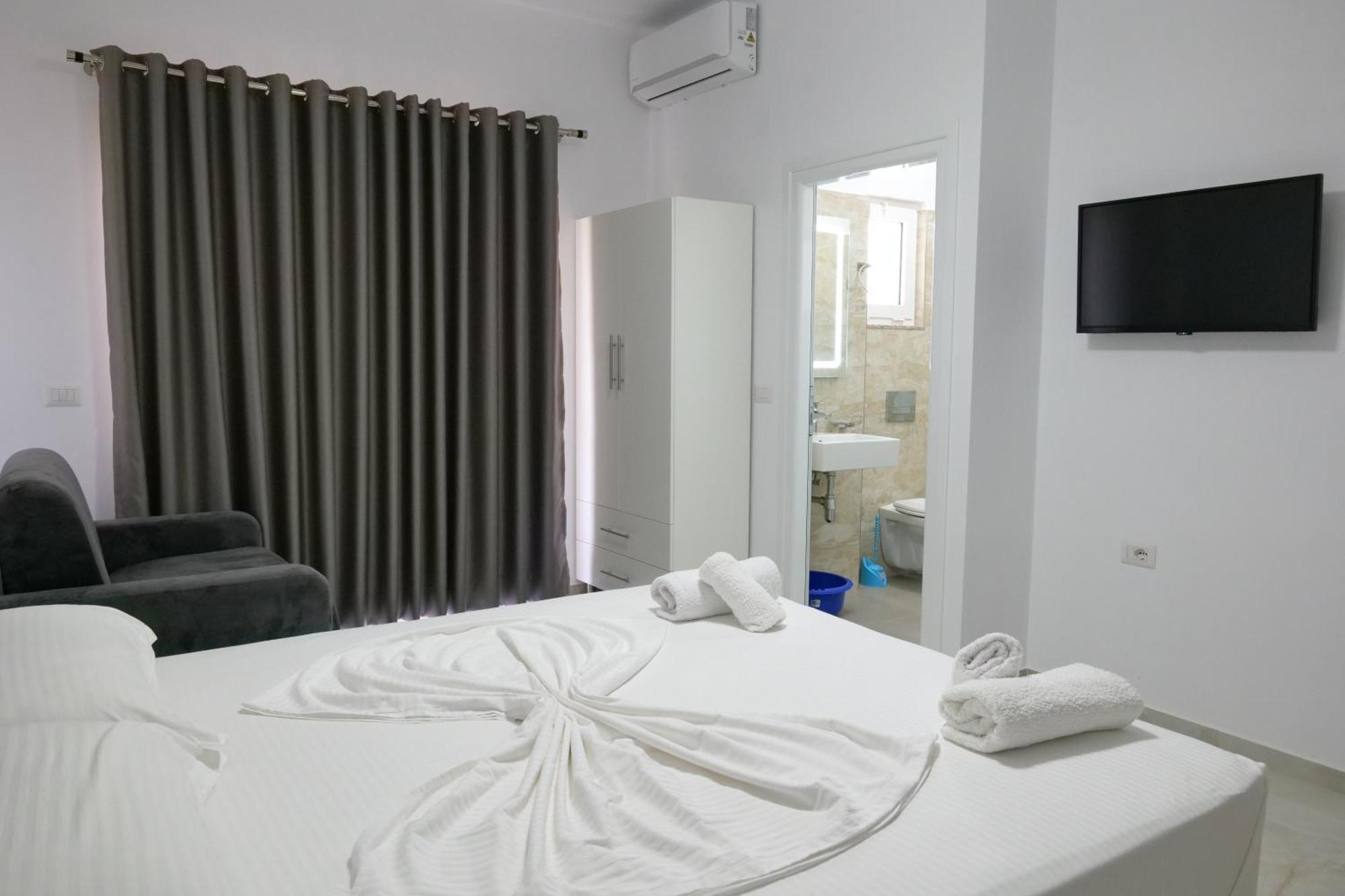 Hotel Zeka Ksamil Luaran gambar