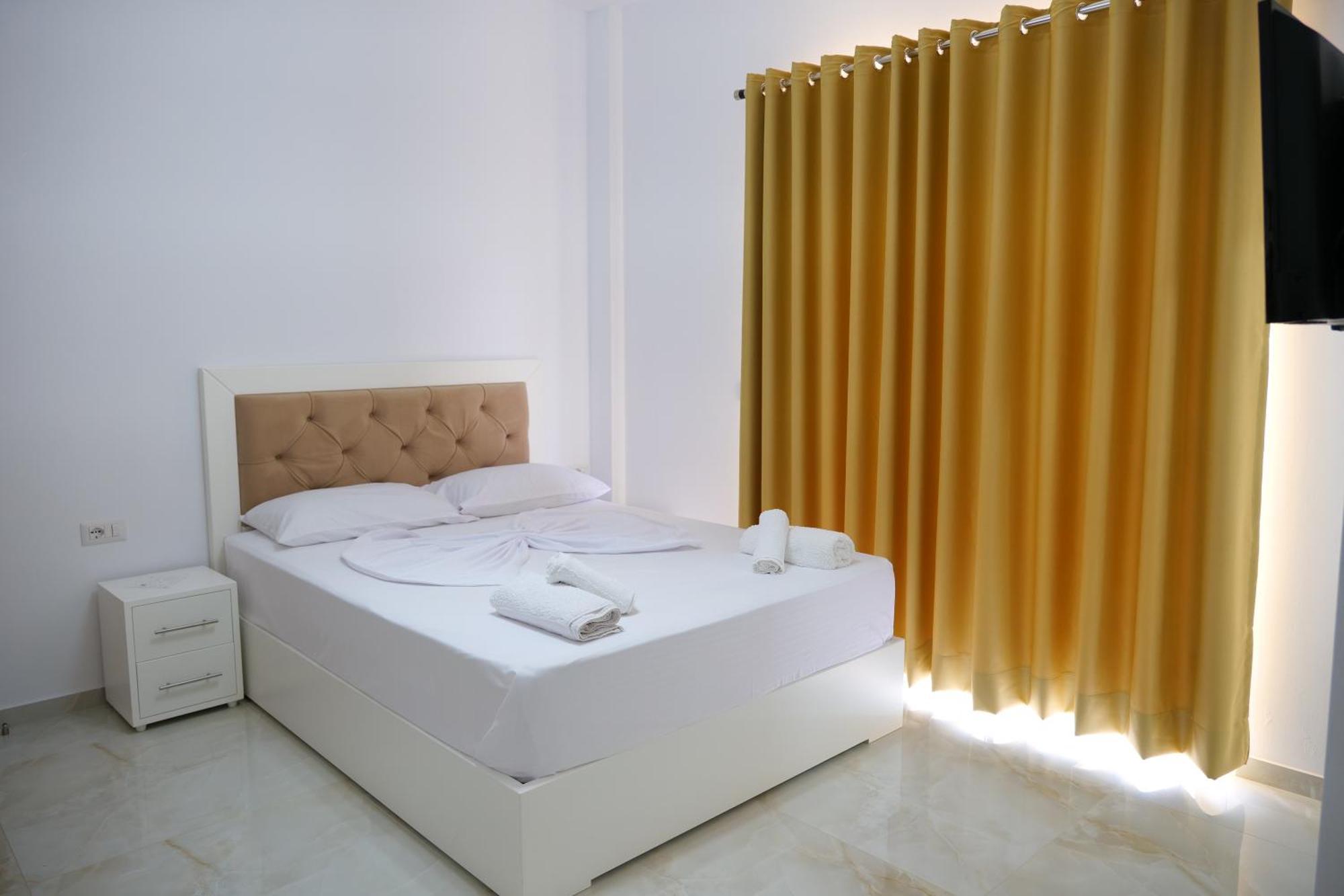 Hotel Zeka Ksamil Luaran gambar